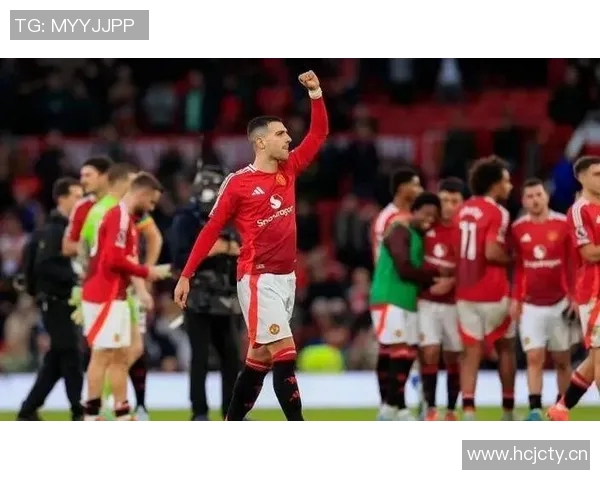 曼联对阵英超中游球队表现失常全胜强队却难敌弱旅 曼联对阵英超中游球队表现失常全胜强队却难敌弱旅