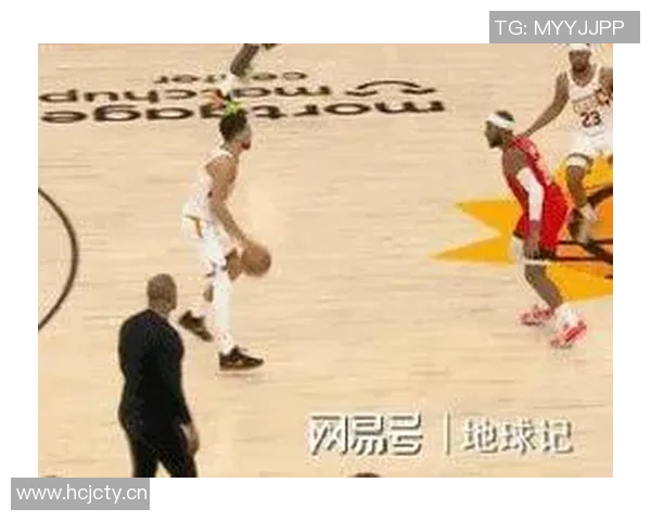 古德温赛后狼性十足狄龙模仿狗叫引发全场欢笑 古德温赛后狼性十足狄龙模仿狗叫引发全场欢笑