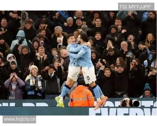 本周欧冠最佳阵容揭晓奥斯梅恩梅里诺福登丹伯恩领衔出战