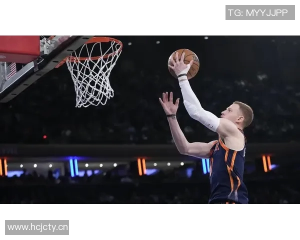 迪文分析球队进攻瓶颈强调快速决策与调动对方防守的重要性