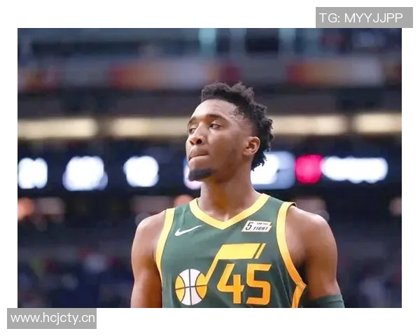 米切尔谈球队表现：在压力下展现应有水平并取得胜利