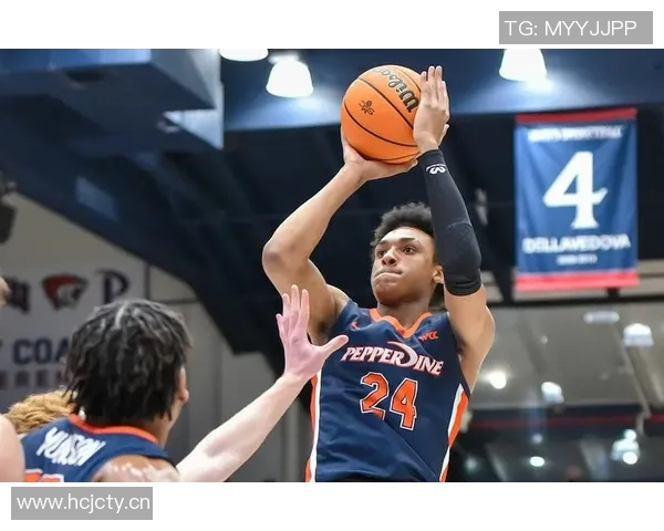 墨菲盛赞球队新秀潜力无限未来发展前景广阔令人期待