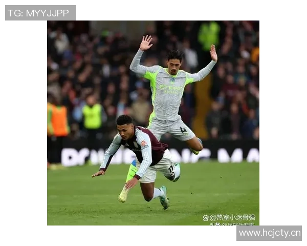 曼城新援塞梅尼奥首秀在即队友福登和B席热情欢迎