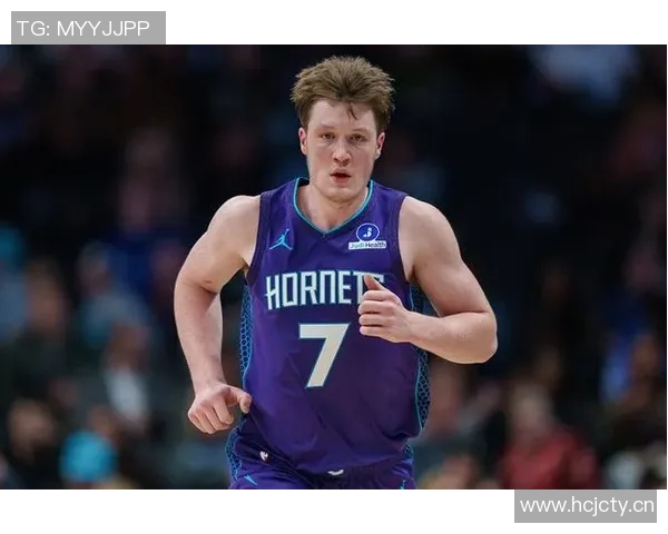 追梦评价克尼佩尔投篮潜力巨大但防守和竞争力尚需提升 追梦评价克尼佩尔投篮潜力巨大但防守和竞争力尚需提升